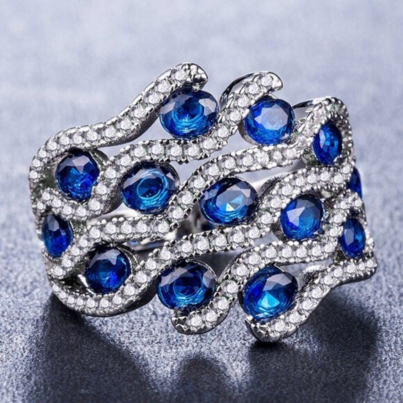 🍁  925 Silver Plated Stylish Blue CZ Diamond Ring for Women, FB16FA1104 - Picture 1 of 3